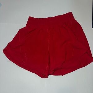 Lululemon Hotty Hot Short 4”